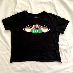Crop top “Friends” shirt